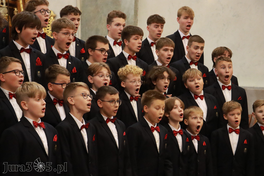 Fotorelacja z Jasnej Góry II: Festiwal Pieśni Maryjnej Częstochowa - Koziegłowy