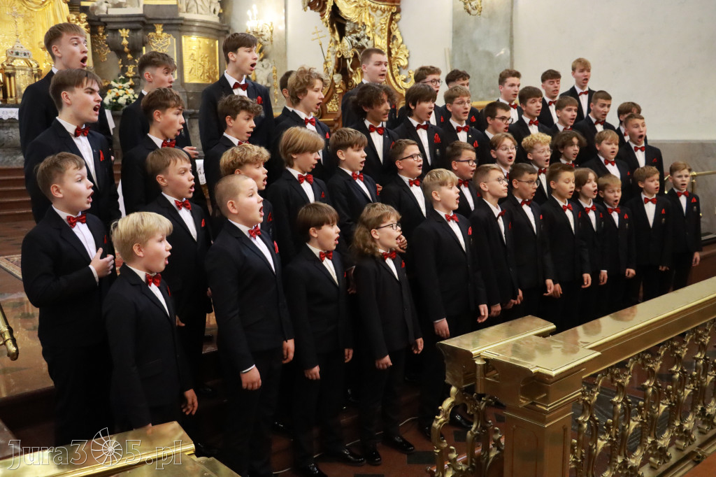 Fotorelacja z Jasnej Góry II: Festiwal Pieśni Maryjnej Częstochowa - Koziegłowy