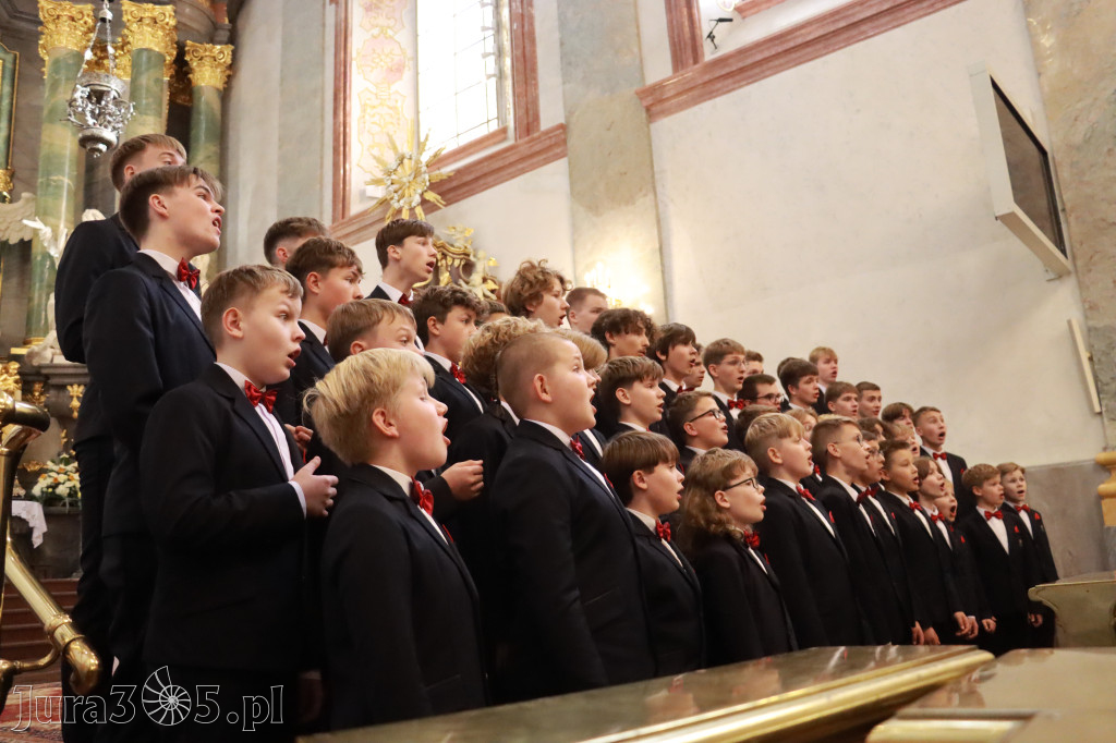 Fotorelacja z Jasnej Góry II: Festiwal Pieśni Maryjnej Częstochowa - Koziegłowy