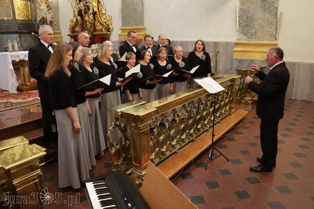 Fotorelacja z Jasnej Góry II: Festiwal Pieśni Maryjnej Częstochowa - Koziegłowy