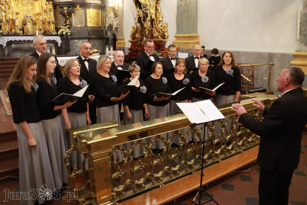 Fotorelacja z Jasnej Góry II: Festiwal Pieśni Maryjnej Częstochowa - Koziegłowy