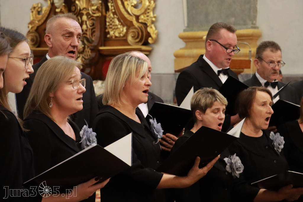 Fotorelacja z Jasnej Góry II: Festiwal Pieśni Maryjnej Częstochowa - Koziegłowy