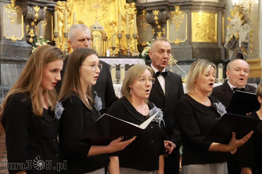 Fotorelacja z Jasnej Góry II: Festiwal Pieśni Maryjnej Częstochowa - Koziegłowy