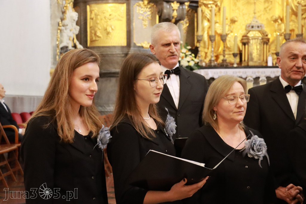 Fotorelacja z Jasnej Góry II: Festiwal Pieśni Maryjnej Częstochowa - Koziegłowy
