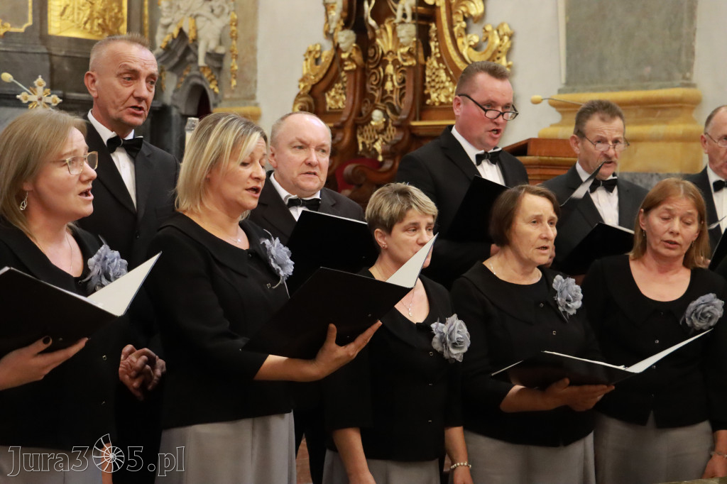 Fotorelacja z Jasnej Góry II: Festiwal Pieśni Maryjnej Częstochowa - Koziegłowy