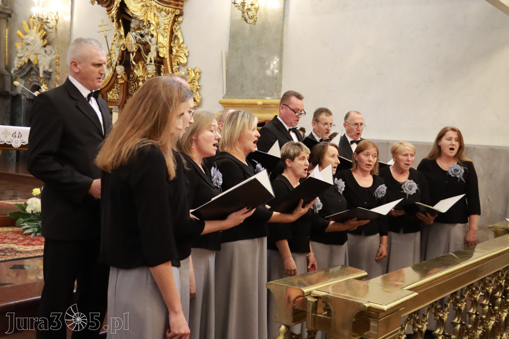 Fotorelacja z Jasnej Góry II: Festiwal Pieśni Maryjnej Częstochowa - Koziegłowy