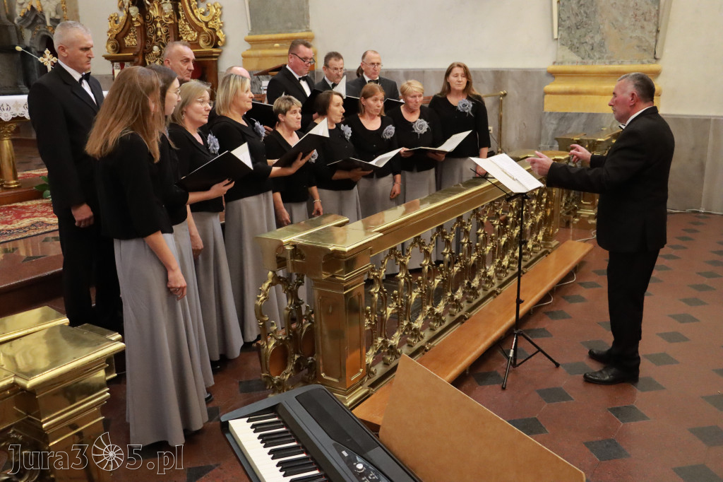 Fotorelacja z Jasnej Góry II: Festiwal Pieśni Maryjnej Częstochowa - Koziegłowy