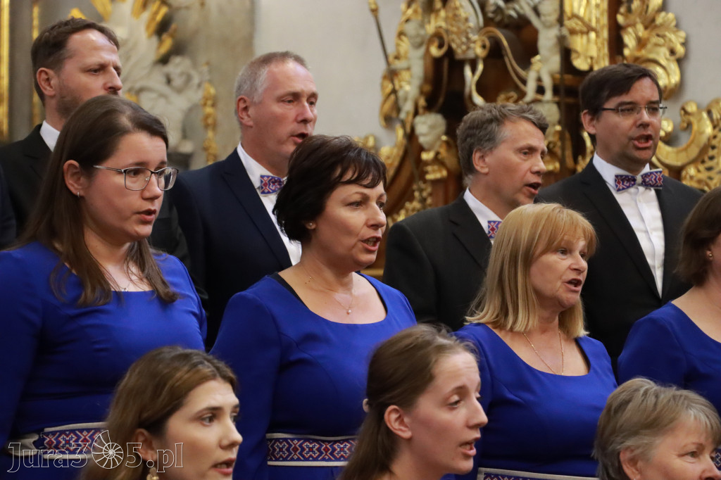 Fotorelacja z Jasnej Góry II: Festiwal Pieśni Maryjnej Częstochowa - Koziegłowy