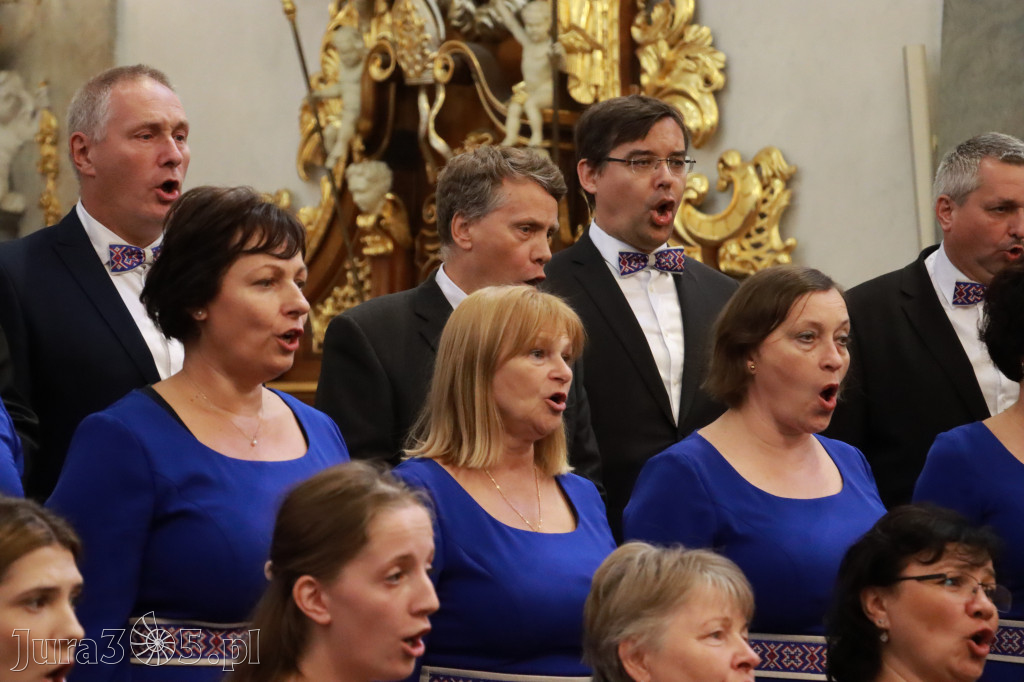 Fotorelacja z Jasnej Góry II: Festiwal Pieśni Maryjnej Częstochowa - Koziegłowy