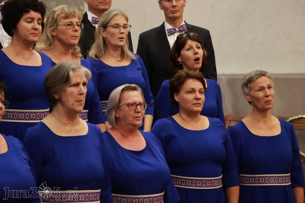 Fotorelacja z Jasnej Góry II: Festiwal Pieśni Maryjnej Częstochowa - Koziegłowy
