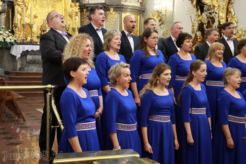 Fotorelacja z Jasnej Góry II: Festiwal Pieśni Maryjnej Częstochowa - Koziegłowy