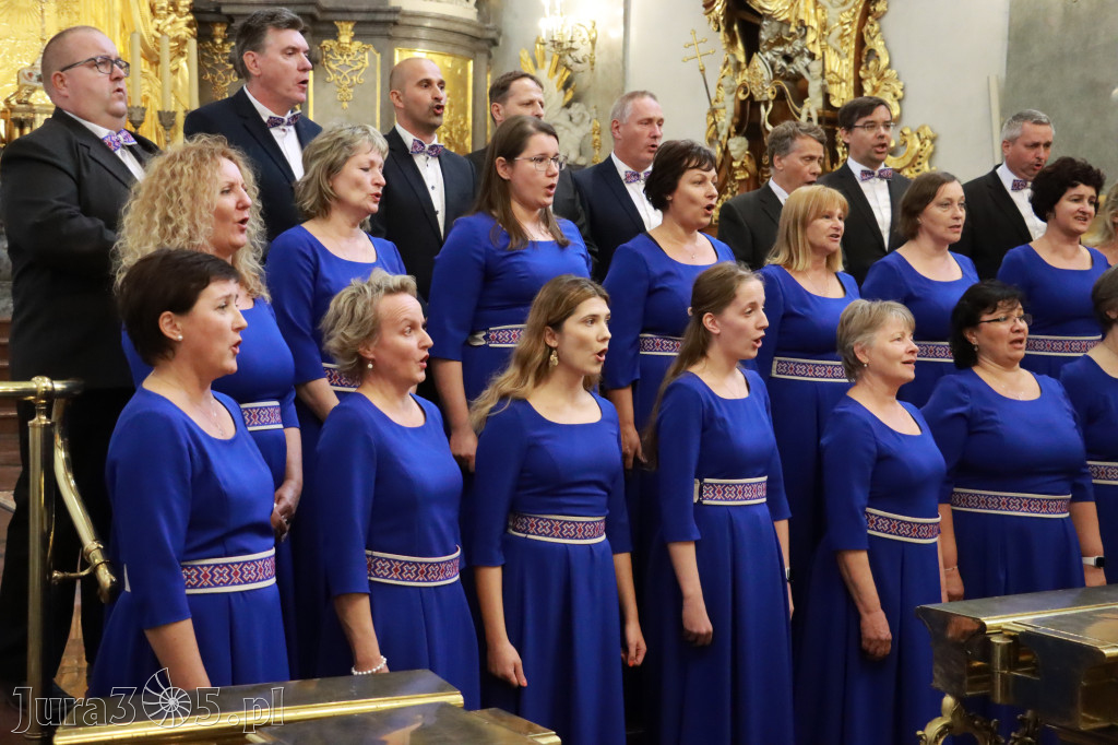 Fotorelacja z Jasnej Góry II: Festiwal Pieśni Maryjnej Częstochowa - Koziegłowy