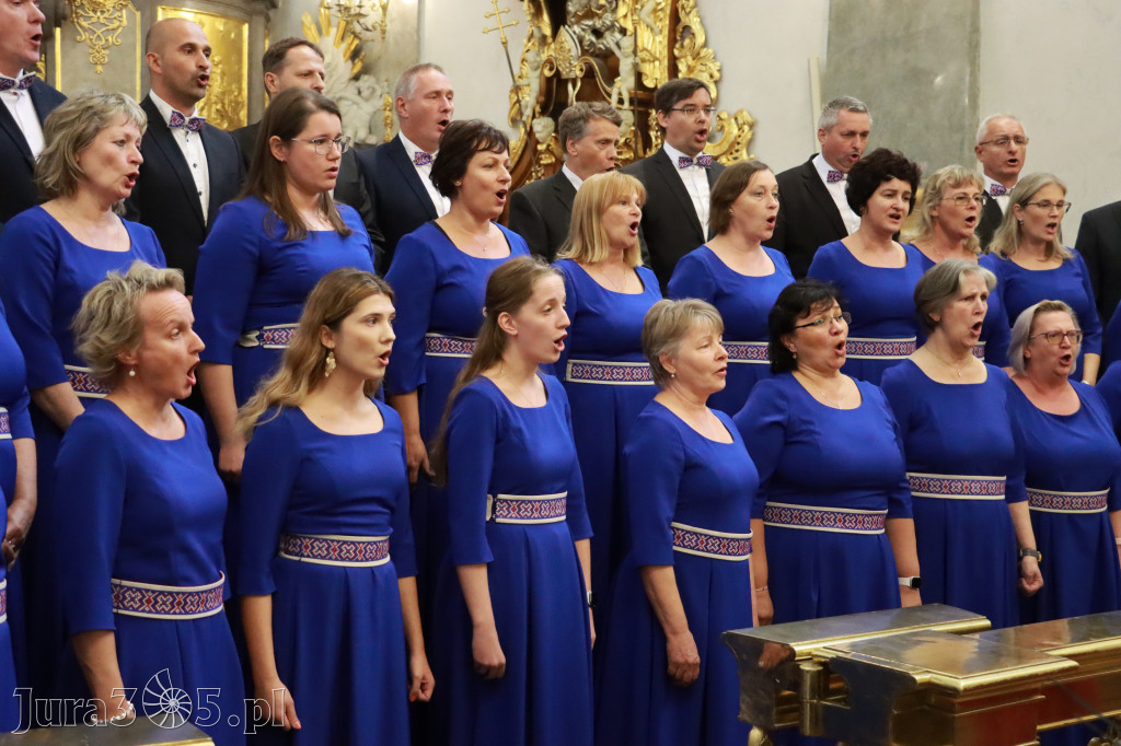Fotorelacja z Jasnej Góry II: Festiwal Pieśni Maryjnej Częstochowa - Koziegłowy