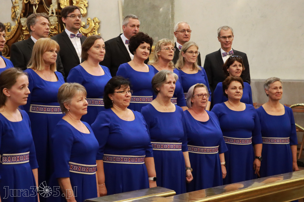 Fotorelacja z Jasnej Góry II: Festiwal Pieśni Maryjnej Częstochowa - Koziegłowy