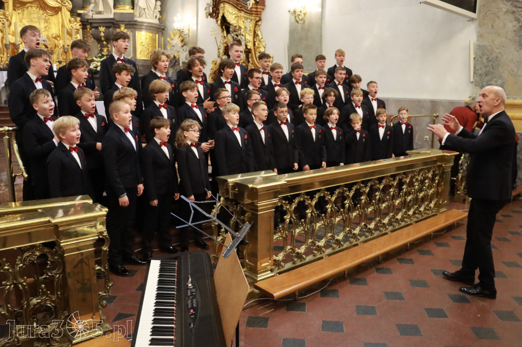 Fotorelacja z Jasnej Góry II: Festiwal Pieśni Maryjnej Częstochowa - Koziegłowy