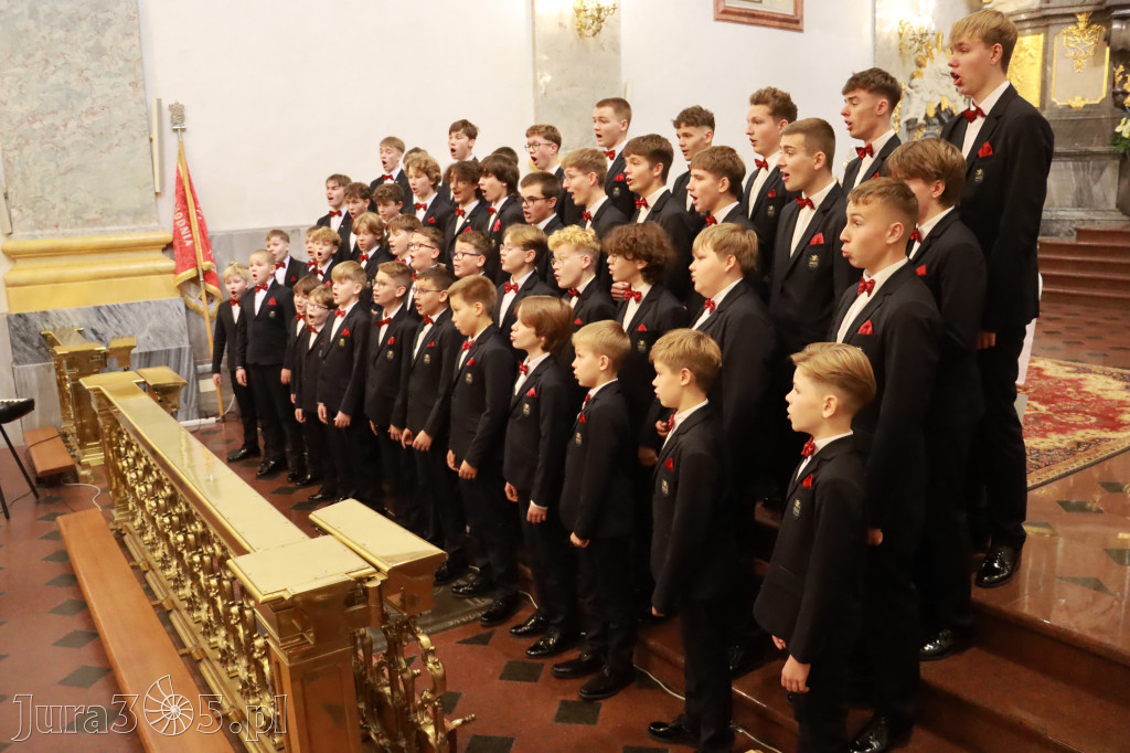 Fotorelacja z Jasnej Góry II: Festiwal Pieśni Maryjnej Częstochowa - Koziegłowy