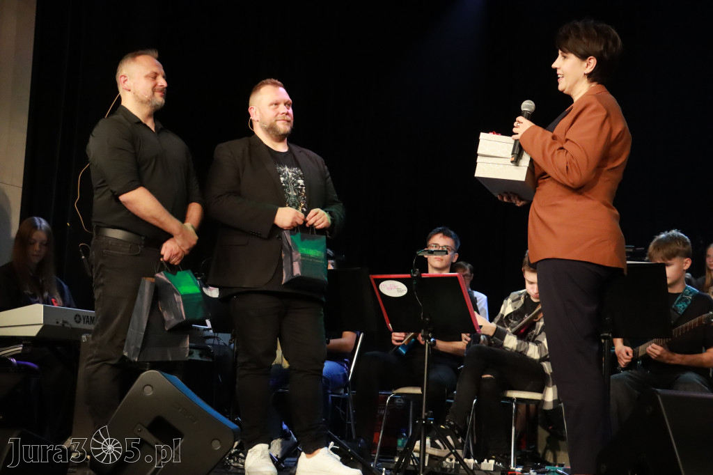 Fotorelacja II: Jubileusz 15-lecia: Mała Akademia Gitary w Myszkowie.