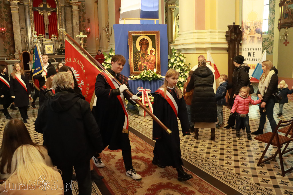 Fotorelacja: Obchody Święta Niepodległości w Gminie Koziegłowy.