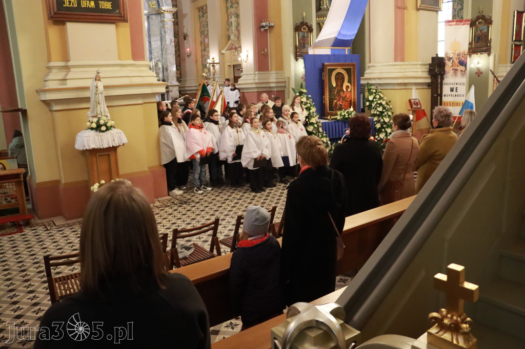 Fotorelacja: Obchody Święta Niepodległości w Gminie Koziegłowy.