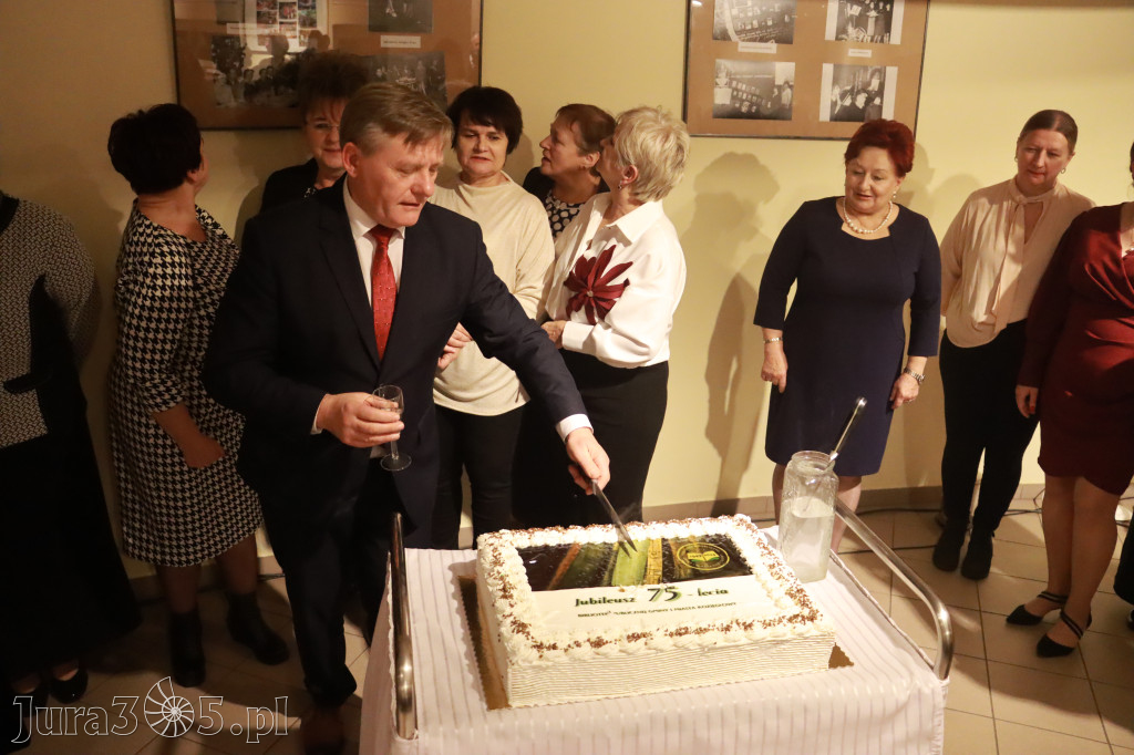 Fotorelacja: Jubileusz 75-lecia BILIOTEKI PUBLICZNEJ w Koziegłowach