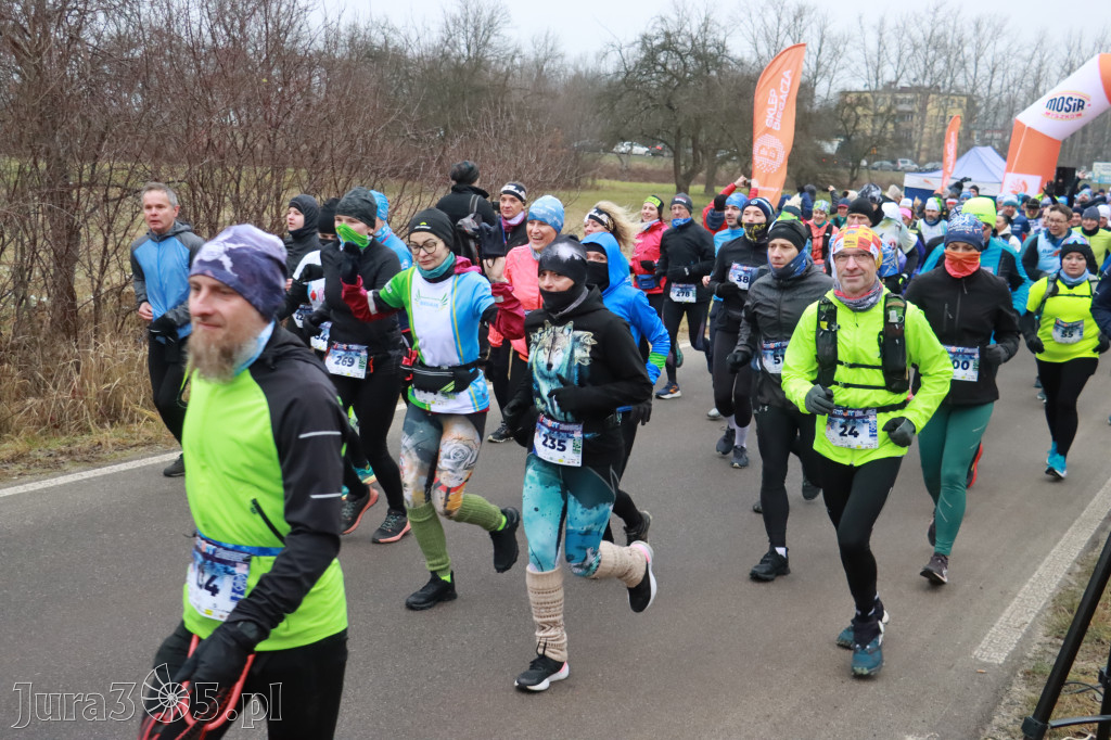 Fotorelacja: Zimna Połówka - Extremalny Półmaraton Myszkowski cz1