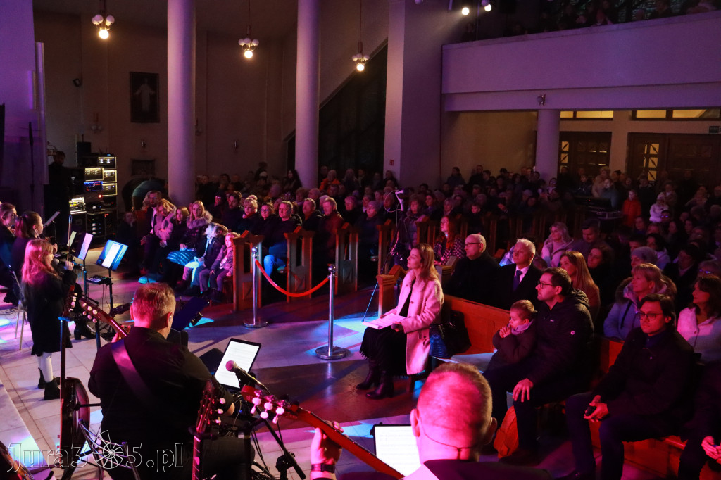 Fotorelacja: Koncert Kolęd w Myszkowie