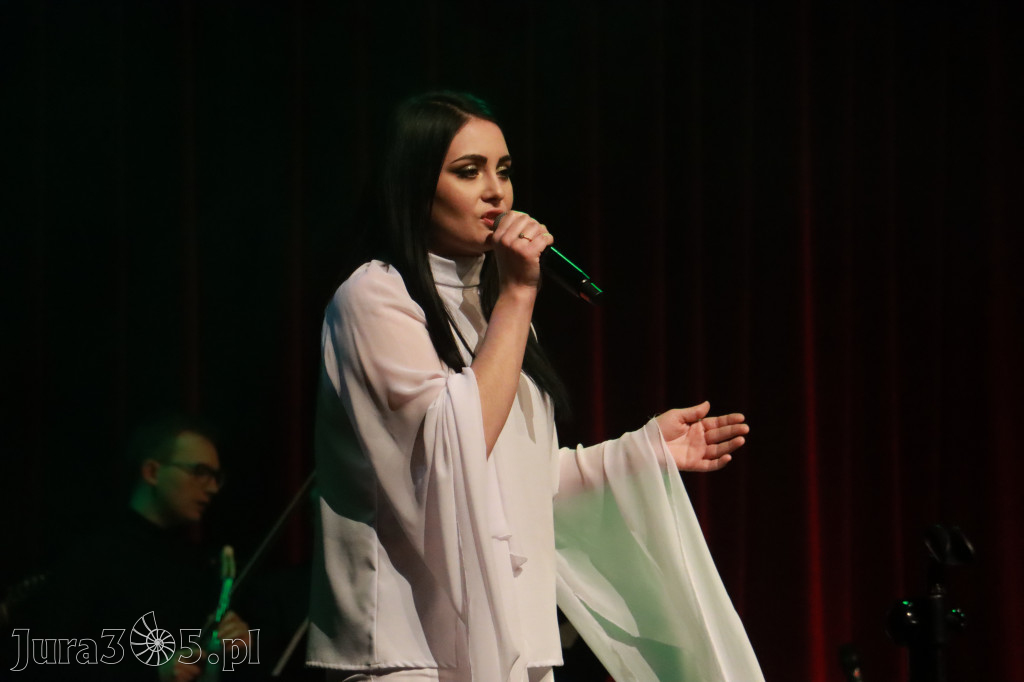 Fotorelacja: W krainie świątecznych melodii w MOK Zawiercie