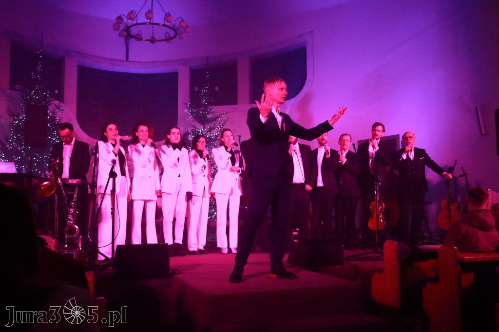 Fotorelacja: Koncert w Pińczycach - Kolędy Pospieszalskich