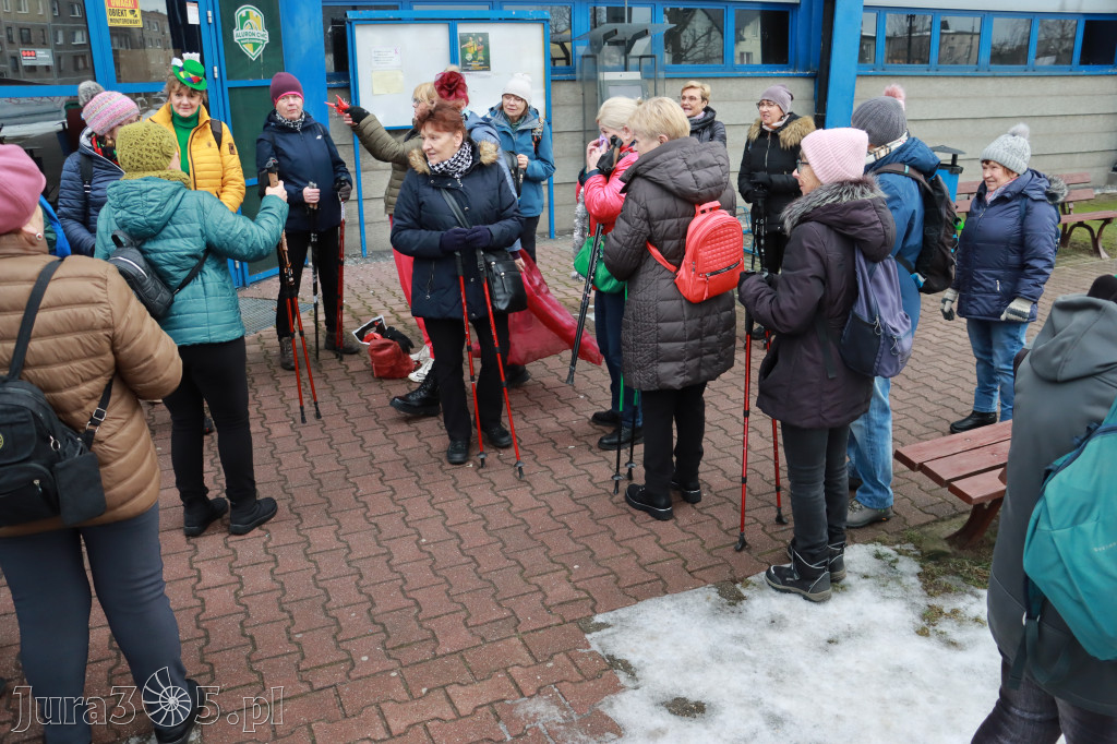 Fotorelacja: Karnawałowy Marsz Nordic Walking w Zawierciu