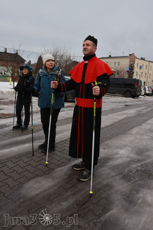 Fotorelacja: Karnawałowy Marsz Nordic Walking w Zawierciu