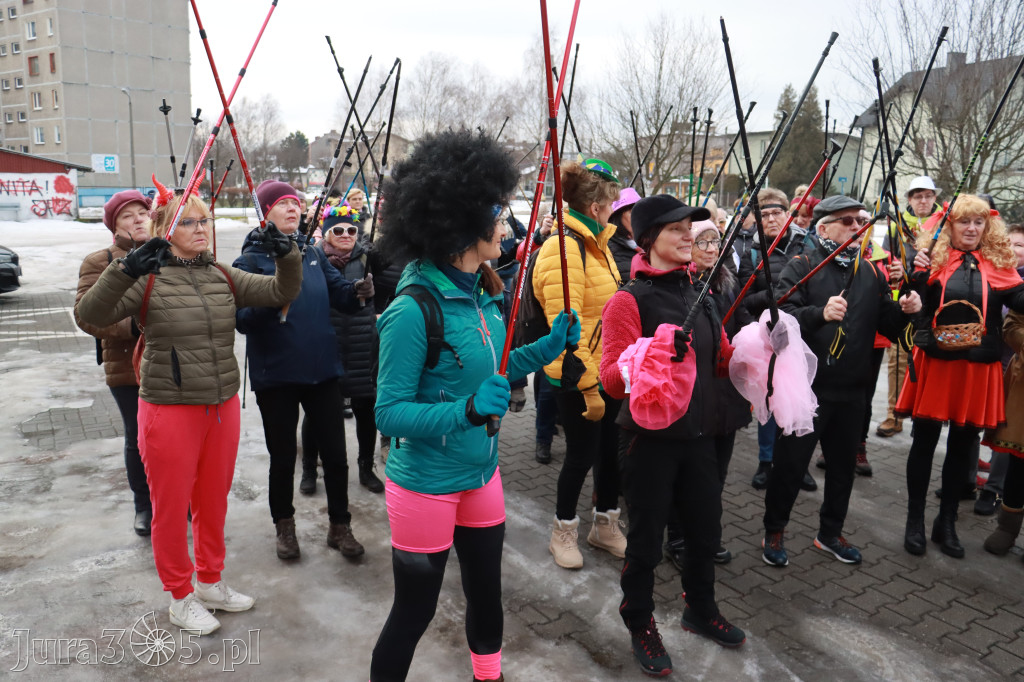 Fotorelacja: Karnawałowy Marsz Nordic Walking w Zawierciu