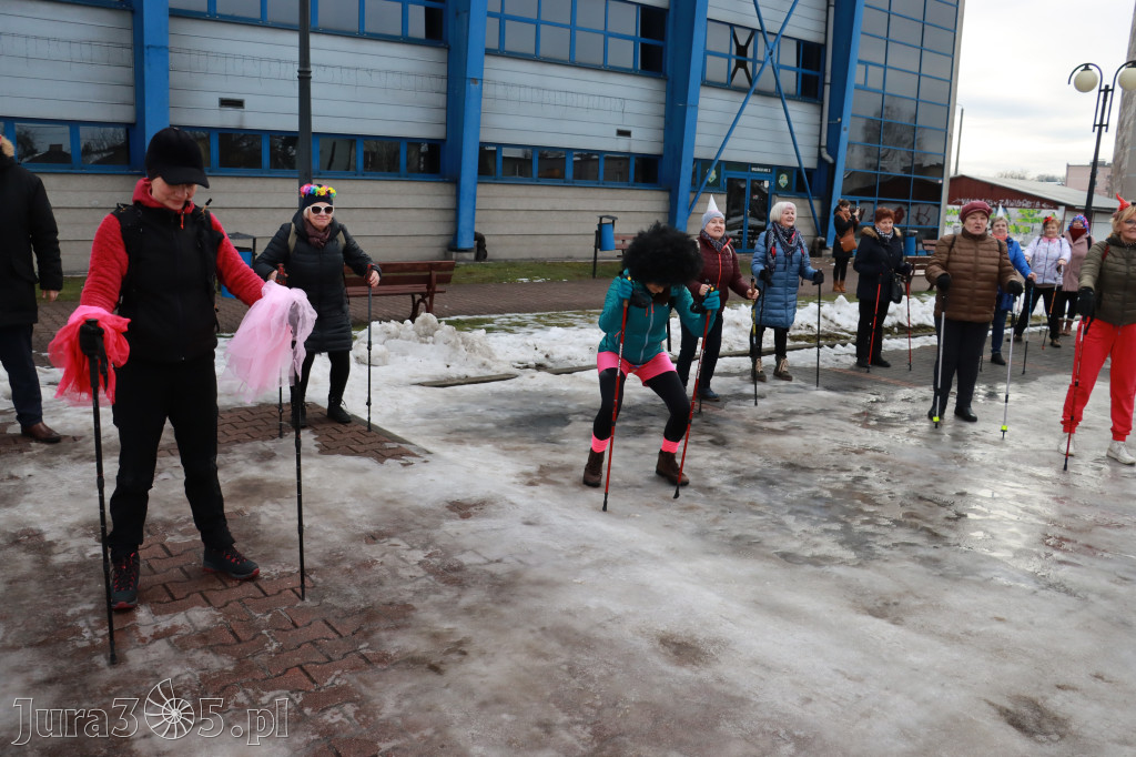 Fotorelacja: Karnawałowy Marsz Nordic Walking w Zawierciu