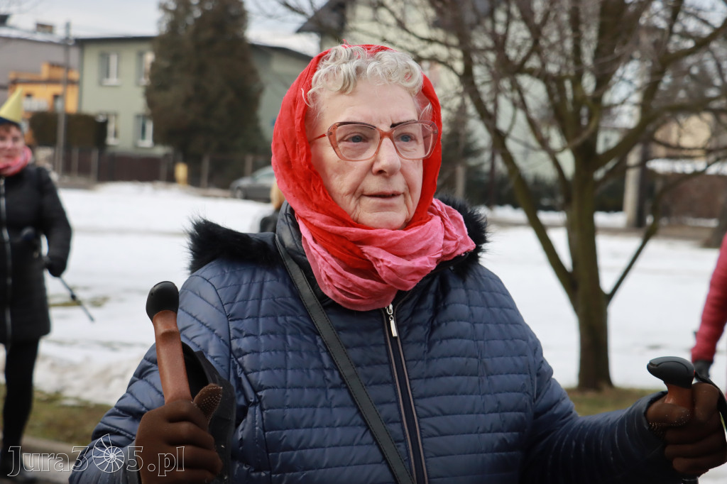 Fotorelacja: Karnawałowy Marsz Nordic Walking w Zawierciu