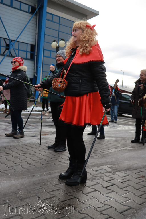 Fotorelacja: Karnawałowy Marsz Nordic Walking w Zawierciu
