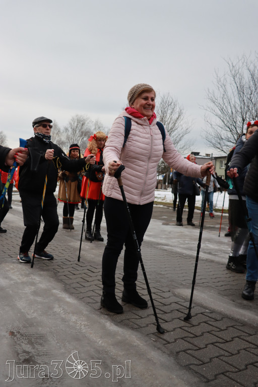 Fotorelacja: Karnawałowy Marsz Nordic Walking w Zawierciu
