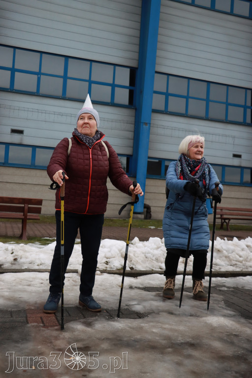 Fotorelacja: Karnawałowy Marsz Nordic Walking w Zawierciu