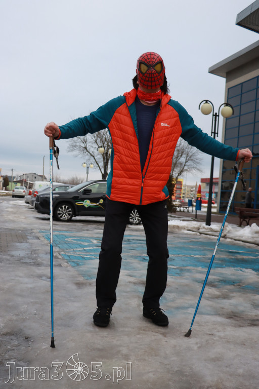 Fotorelacja: Karnawałowy Marsz Nordic Walking w Zawierciu