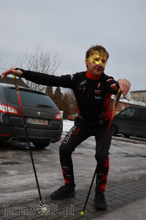 Fotorelacja: Karnawałowy Marsz Nordic Walking w Zawierciu
