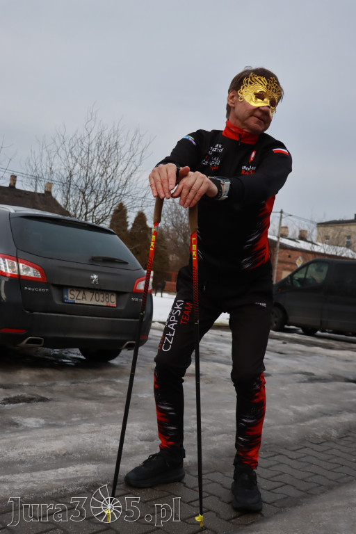 Fotorelacja: Karnawałowy Marsz Nordic Walking w Zawierciu
