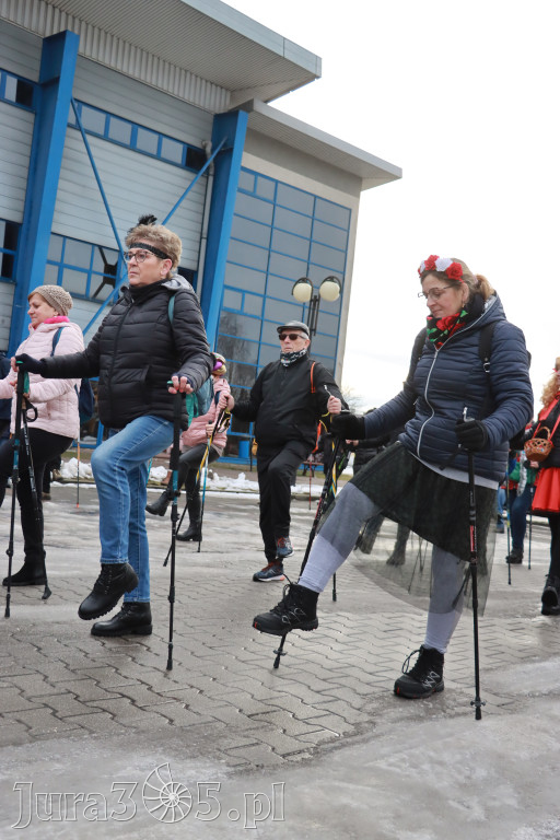 Fotorelacja: Karnawałowy Marsz Nordic Walking w Zawierciu
