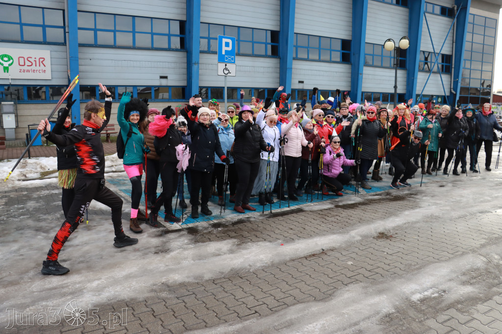Fotorelacja: Karnawałowy Marsz Nordic Walking w Zawierciu