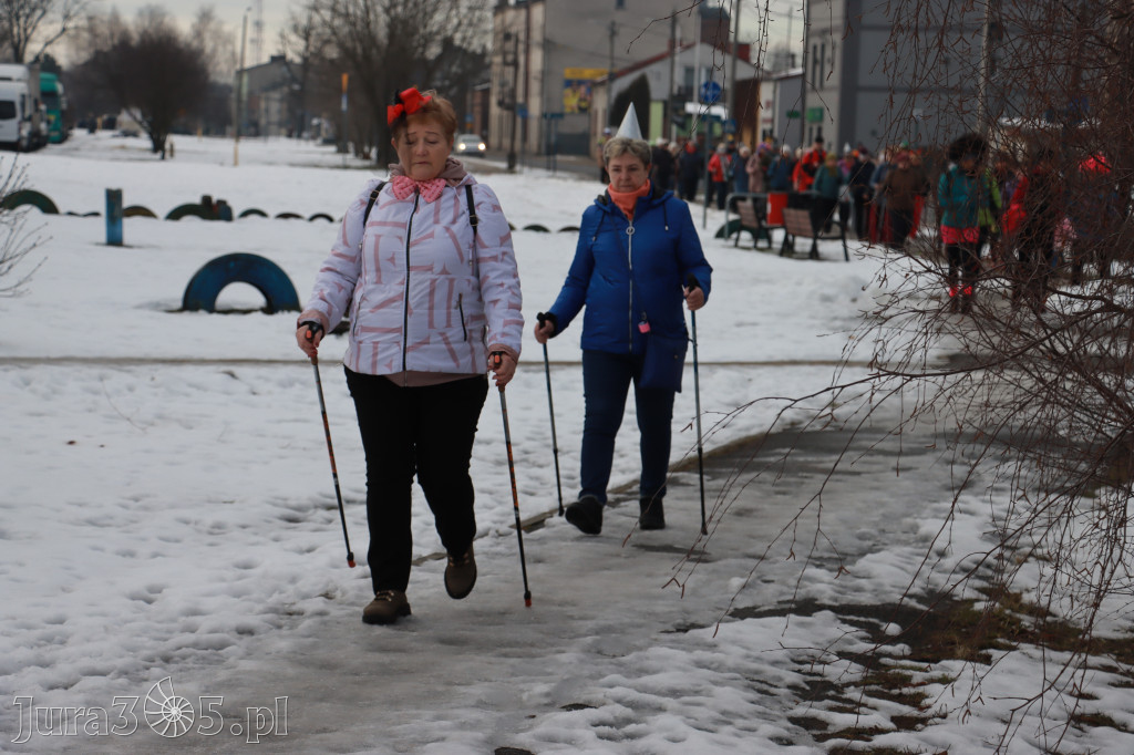 Fotorelacja: Karnawałowy Marsz Nordic Walking w Zawierciu