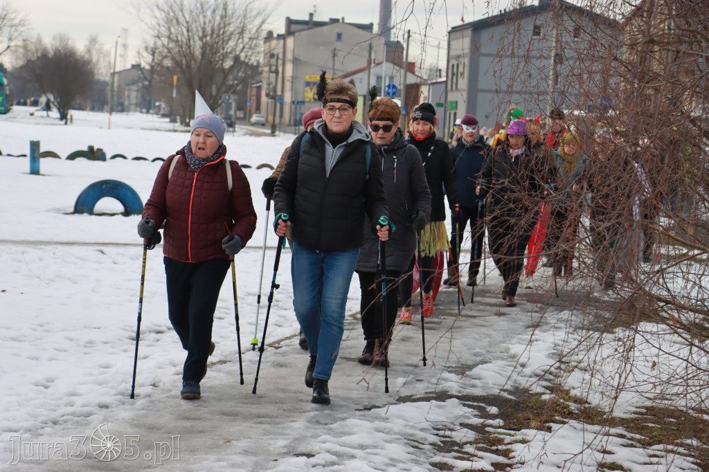 Fotorelacja: Karnawałowy Marsz Nordic Walking w Zawierciu