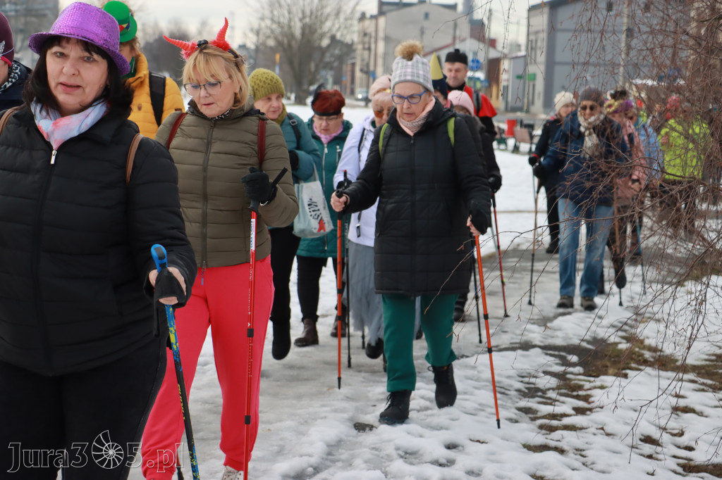 Fotorelacja: Karnawałowy Marsz Nordic Walking w Zawierciu