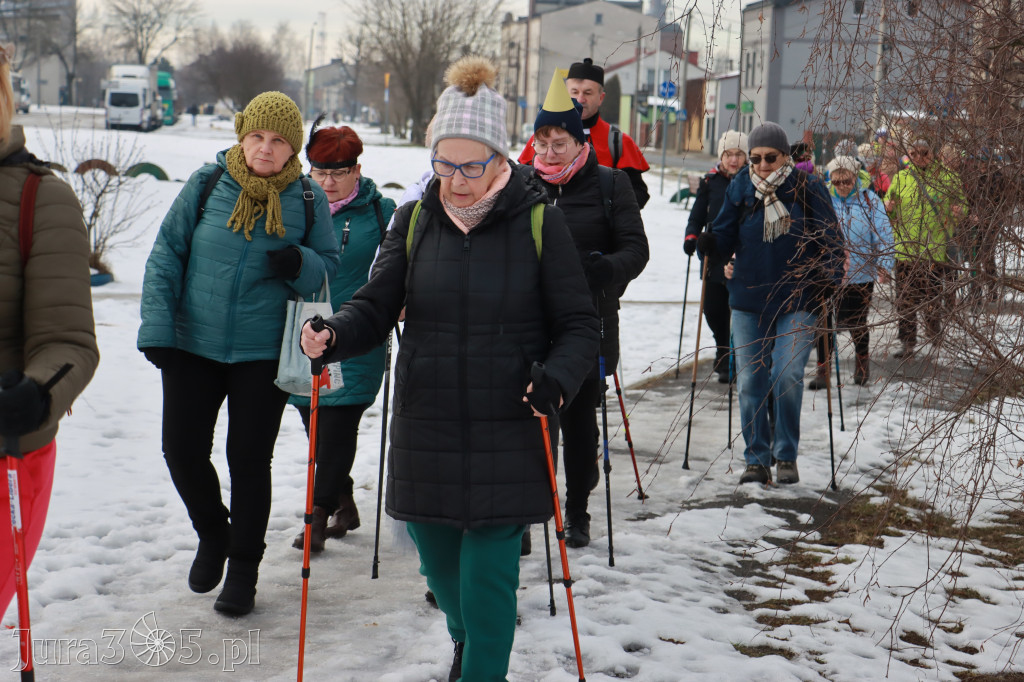 Fotorelacja: Karnawałowy Marsz Nordic Walking w Zawierciu