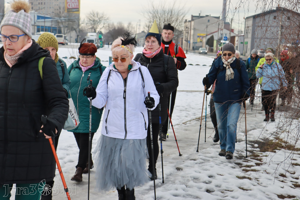 Fotorelacja: Karnawałowy Marsz Nordic Walking w Zawierciu