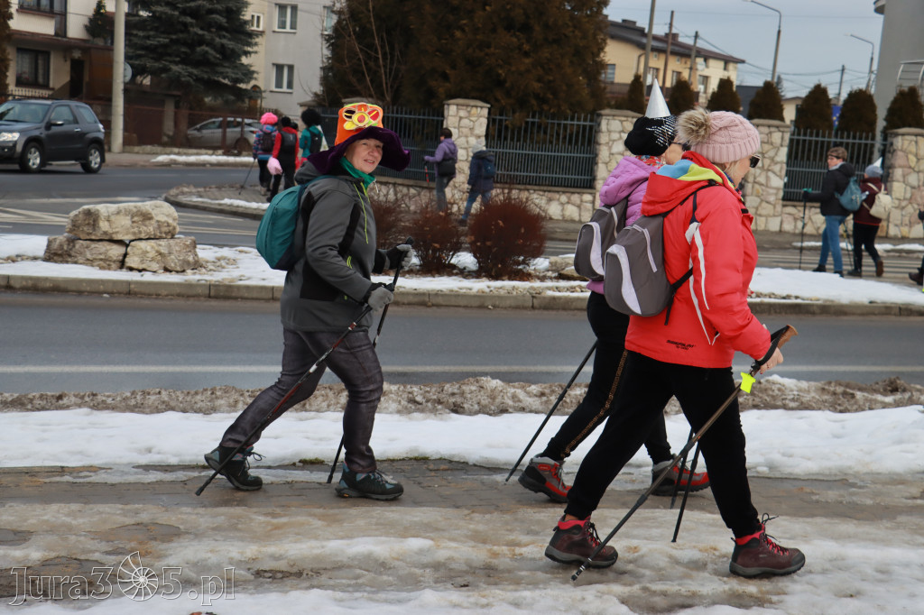 Fotorelacja: Karnawałowy Marsz Nordic Walking w Zawierciu