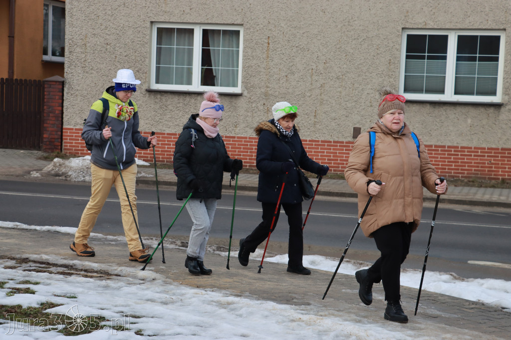 Fotorelacja: Karnawałowy Marsz Nordic Walking w Zawierciu