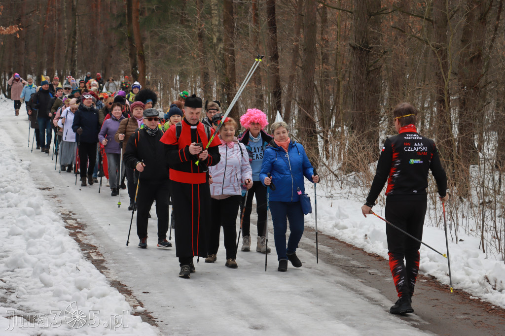 Fotorelacja: Karnawałowy Marsz Nordic Walking w Zawierciu