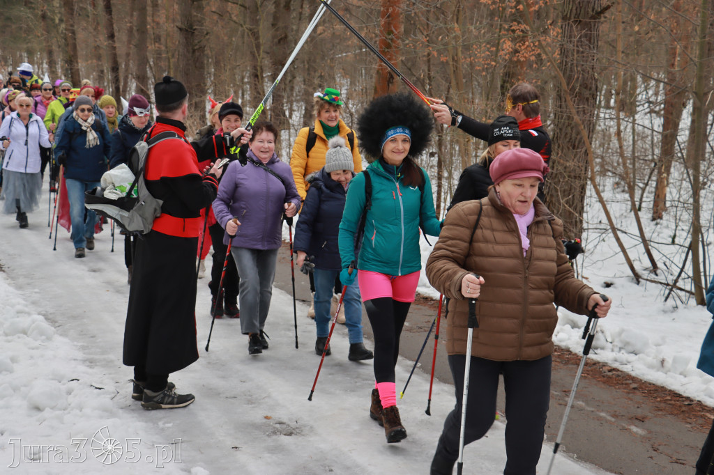Fotorelacja: Karnawałowy Marsz Nordic Walking w Zawierciu